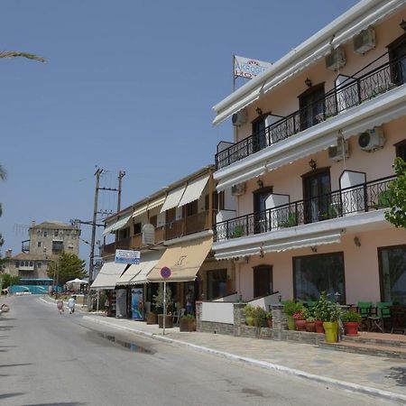 Hotel Akrogiali Ouranoupoli Exteriör bild