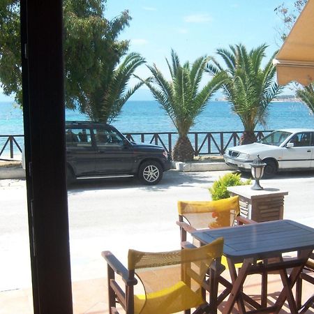 Hotel Akrogiali Ouranoupoli Exteriör bild