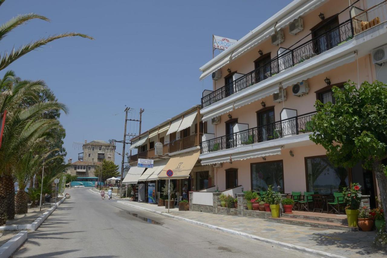 Hotel Akrogiali Ouranoupoli Exteriör bild