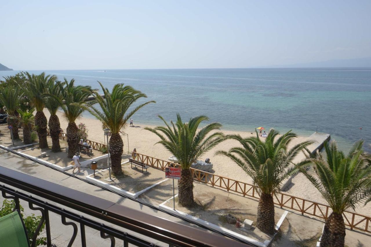 Hotel Akrogiali Ouranoupoli Exteriör bild