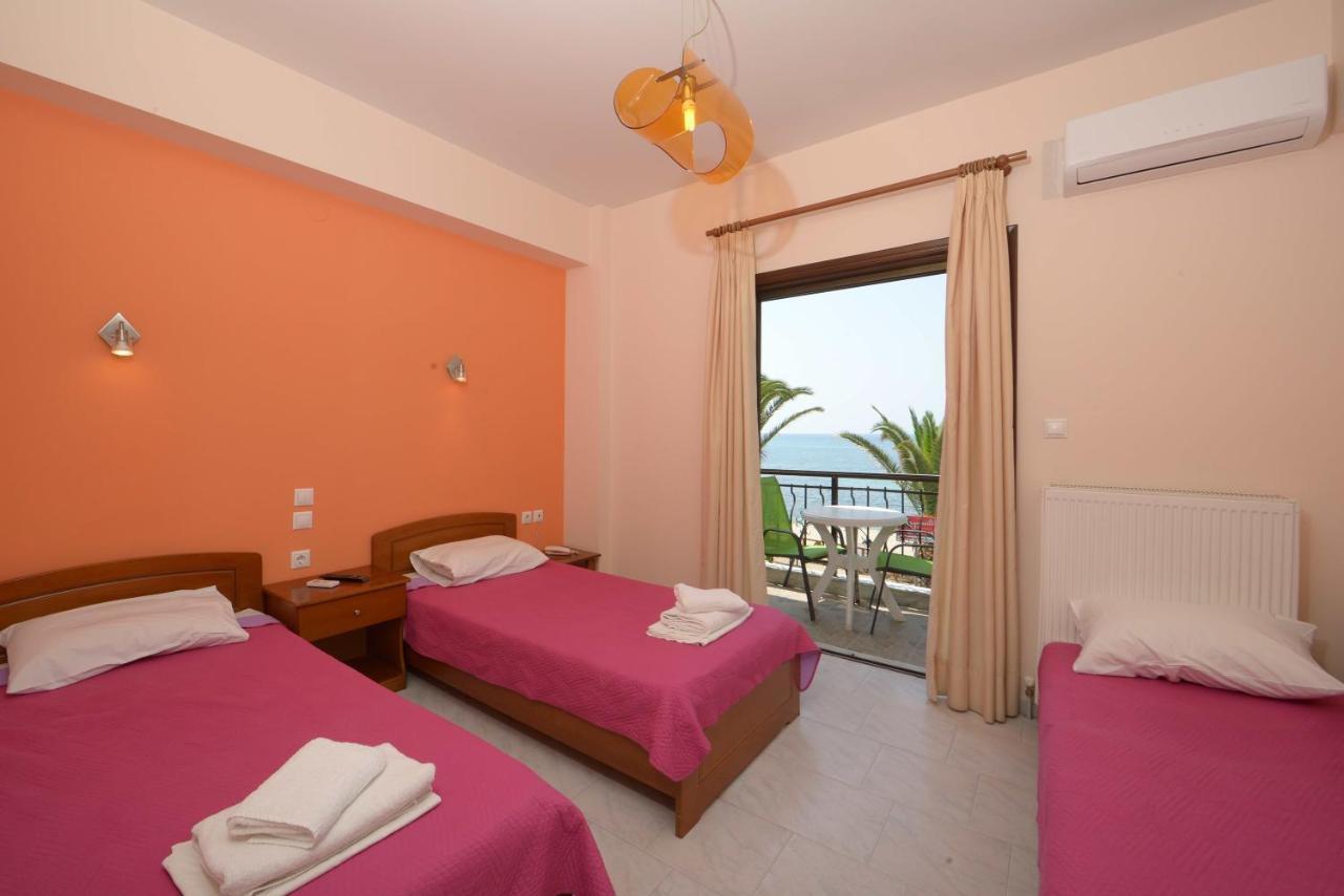 Hotel Akrogiali Ouranoupoli Exteriör bild