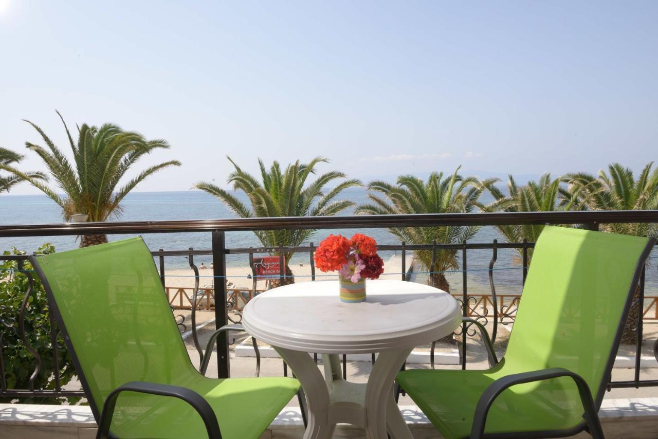 Hotel Akrogiali Ouranoupoli Exteriör bild