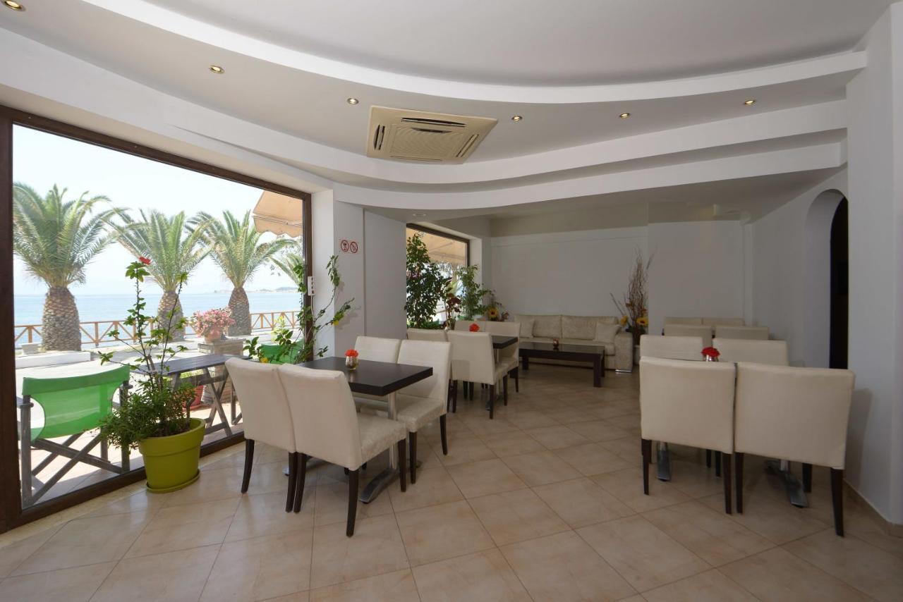 Hotel Akrogiali Ouranoupoli Exteriör bild