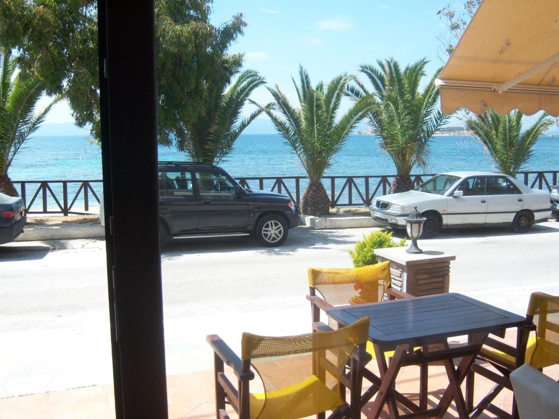 Hotel Akrogiali Ouranoupoli Exteriör bild